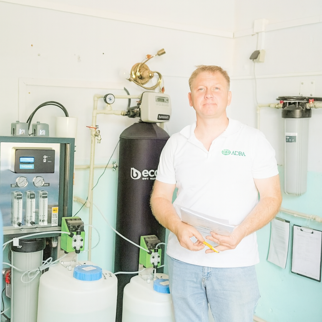 Water purification for drinking needs in hospitals and schools
