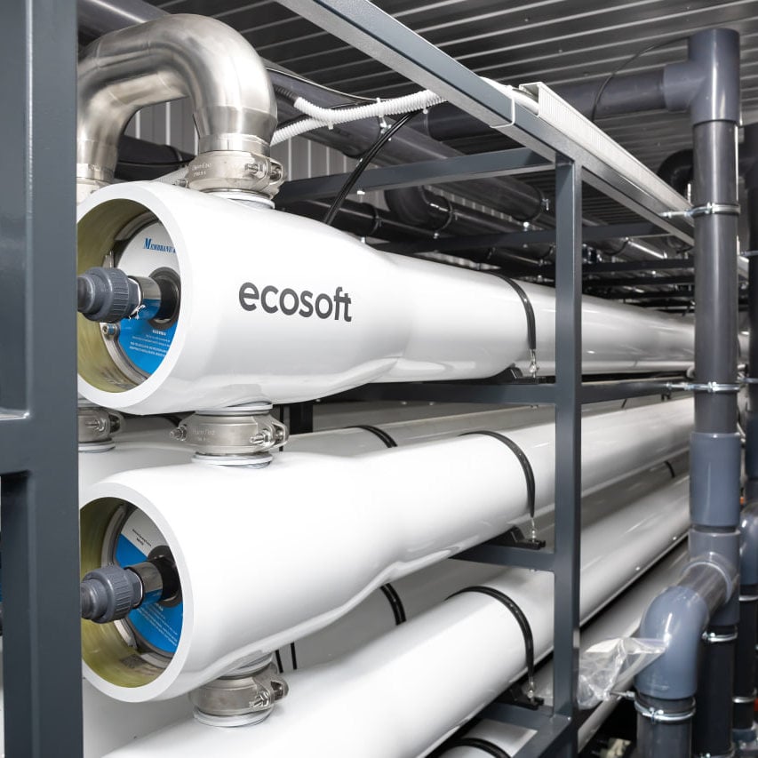 Osmosi inversa containerizzata per la fornitura di acqua di processo ad alta capacità