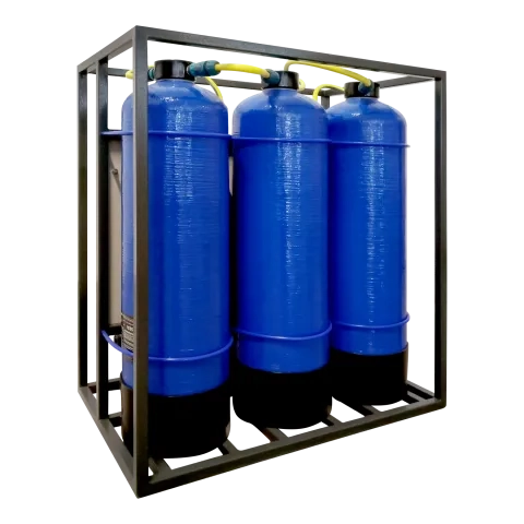 OASISC300 Compact mobile water purification system