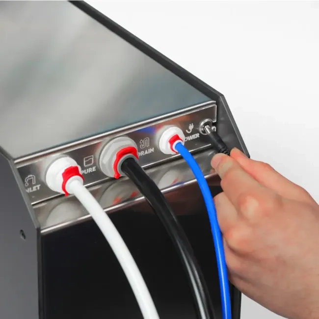 Sistema ad osmosi inversa a flusso diretto Ecosoft RObust 4000