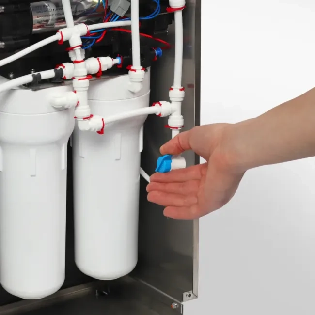 Sistema ad osmosi inversa a flusso diretto Ecosoft RObust 4000