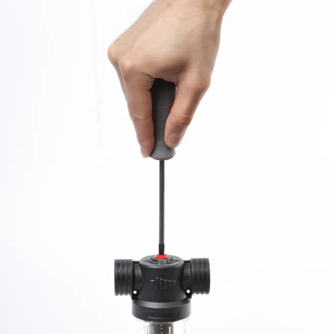 Self-Cleaning SAN Filter with 304 Stainless Steel Mesh Cartridges, ½" F
