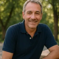 André L.