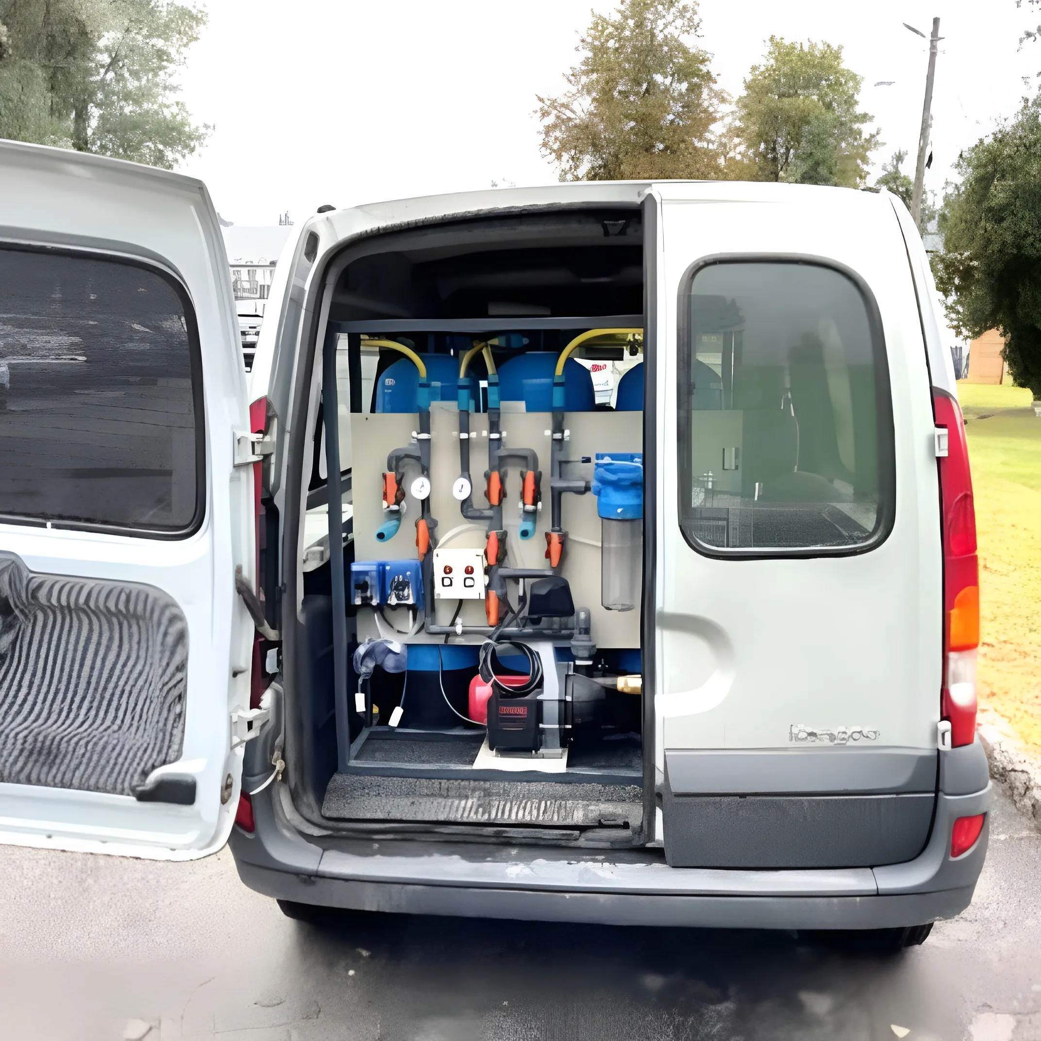 OASIS 300 mobile system with generator